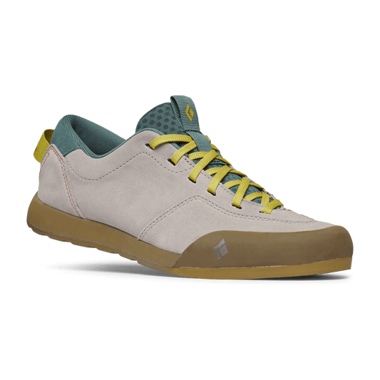Women's Prime Shoes - Groupe Montagne Explore