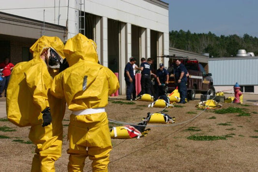 COMPLETE SKEDCO/SKYHOOK WMD/Haz - Mat patient evacuation system - Groupe Montagne Explore