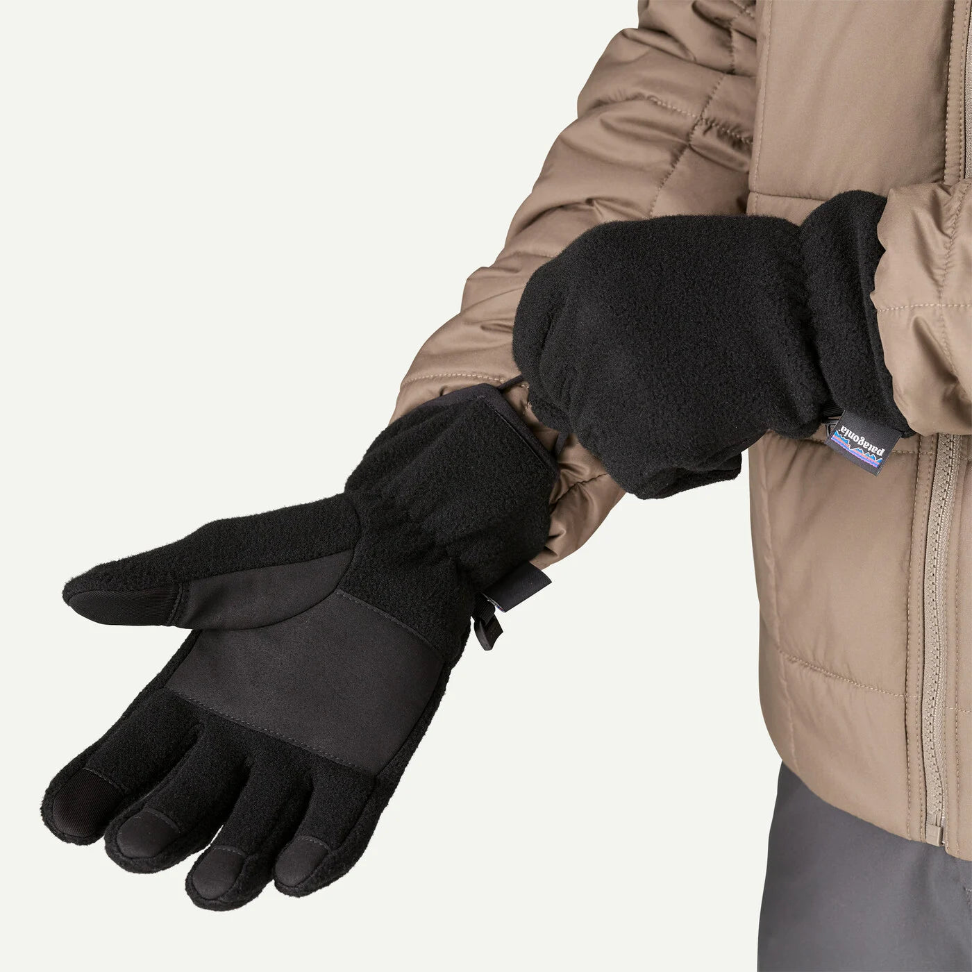 Synchilla™ Gloves - Groupe Montagne Explore
