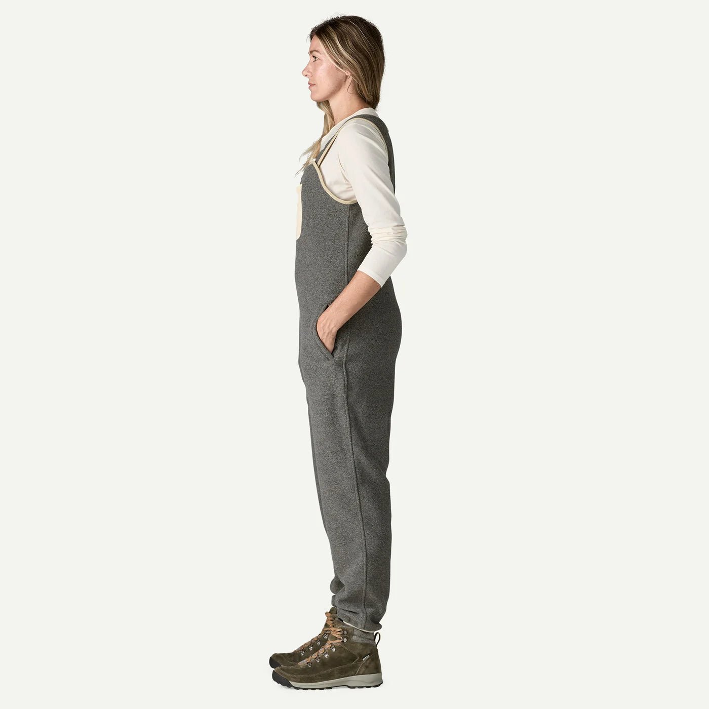 W's Synchilla Jumpsuit - Groupe Montagne Explore
