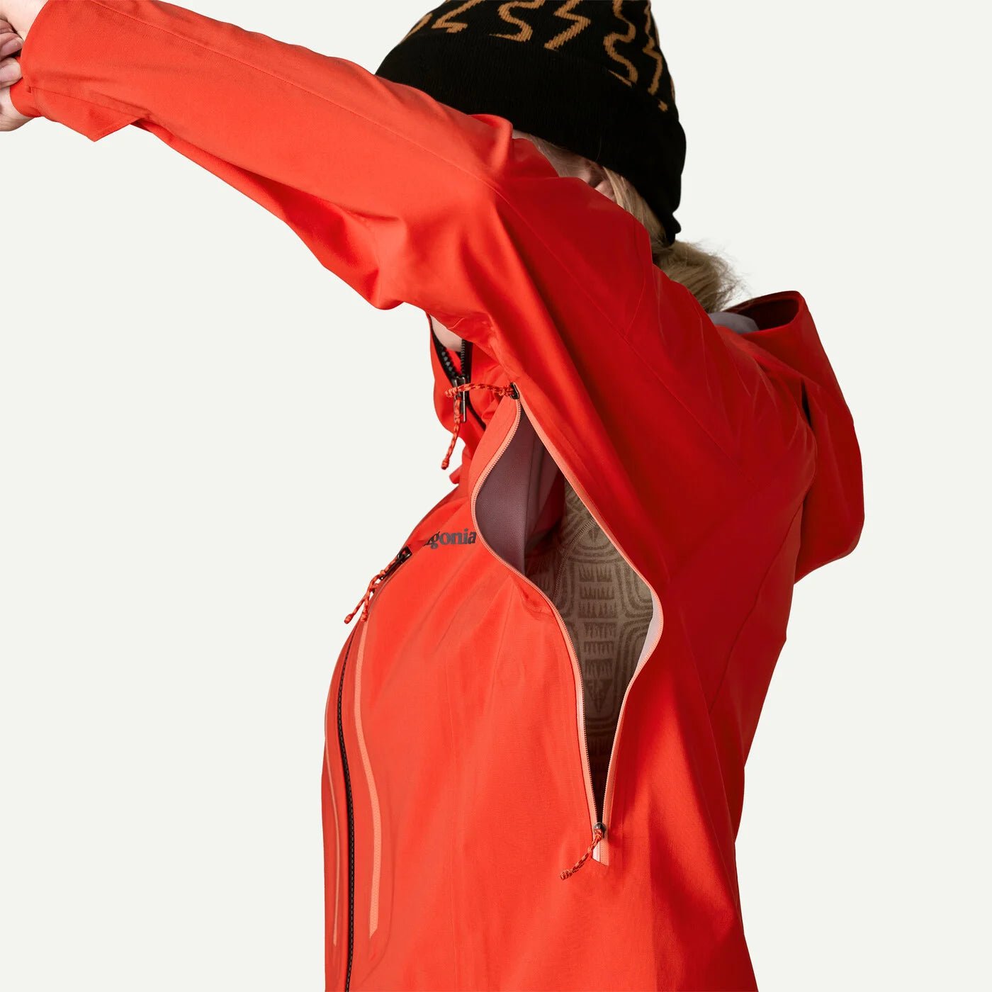W's Stormstride Jacket - Groupe Montagne Explore
