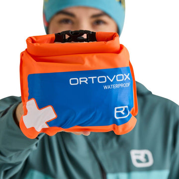 FIRST AID WATERPROOF - Groupe Montagne Explore