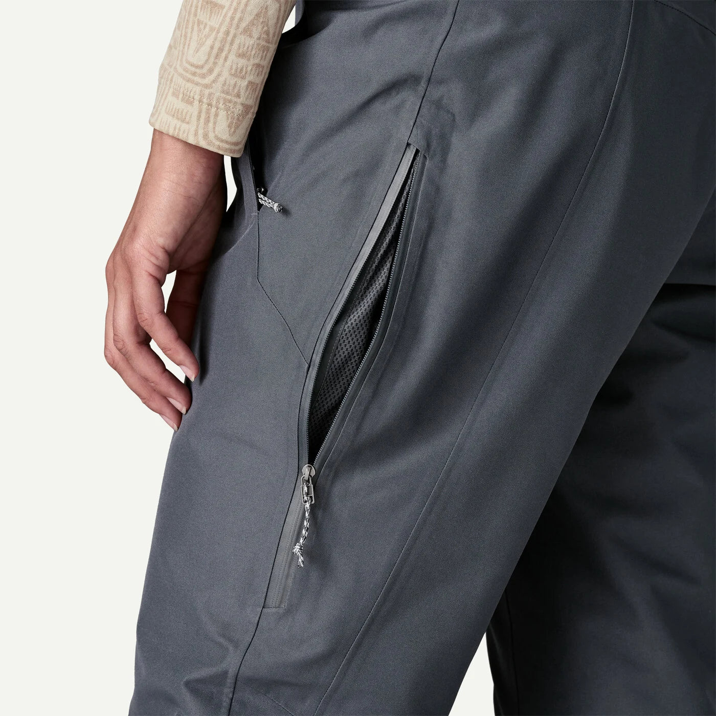 W's Insulated Powder Town Pants - Regular - Groupe Montagne Explore