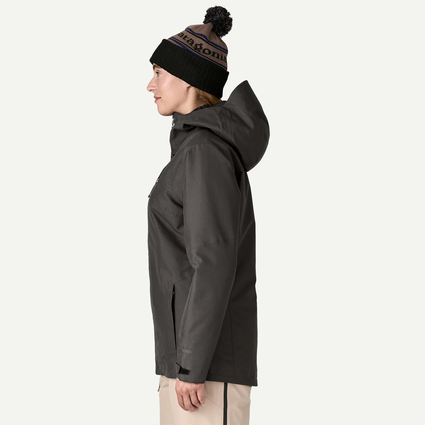 W's Insulated Powder Town Jacket - Groupe Montagne Explore