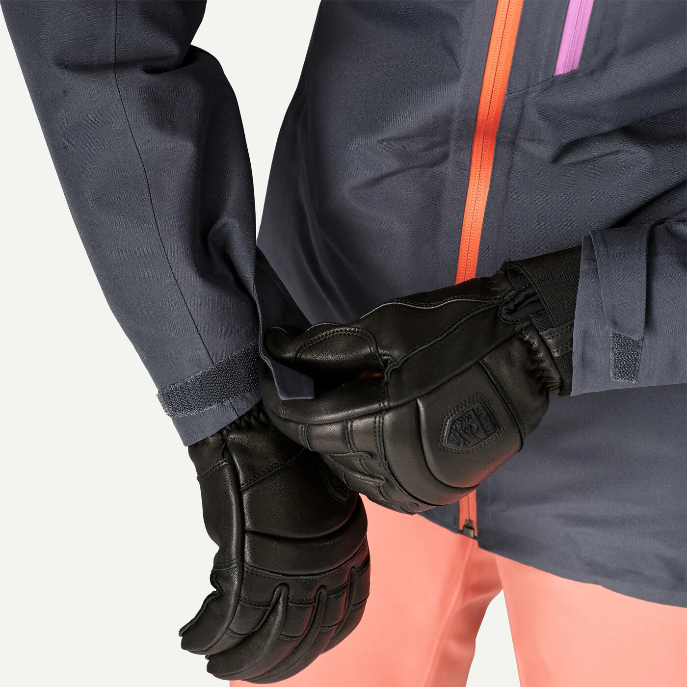 W's Insulated Powder Town Jacket - Groupe Montagne Explore