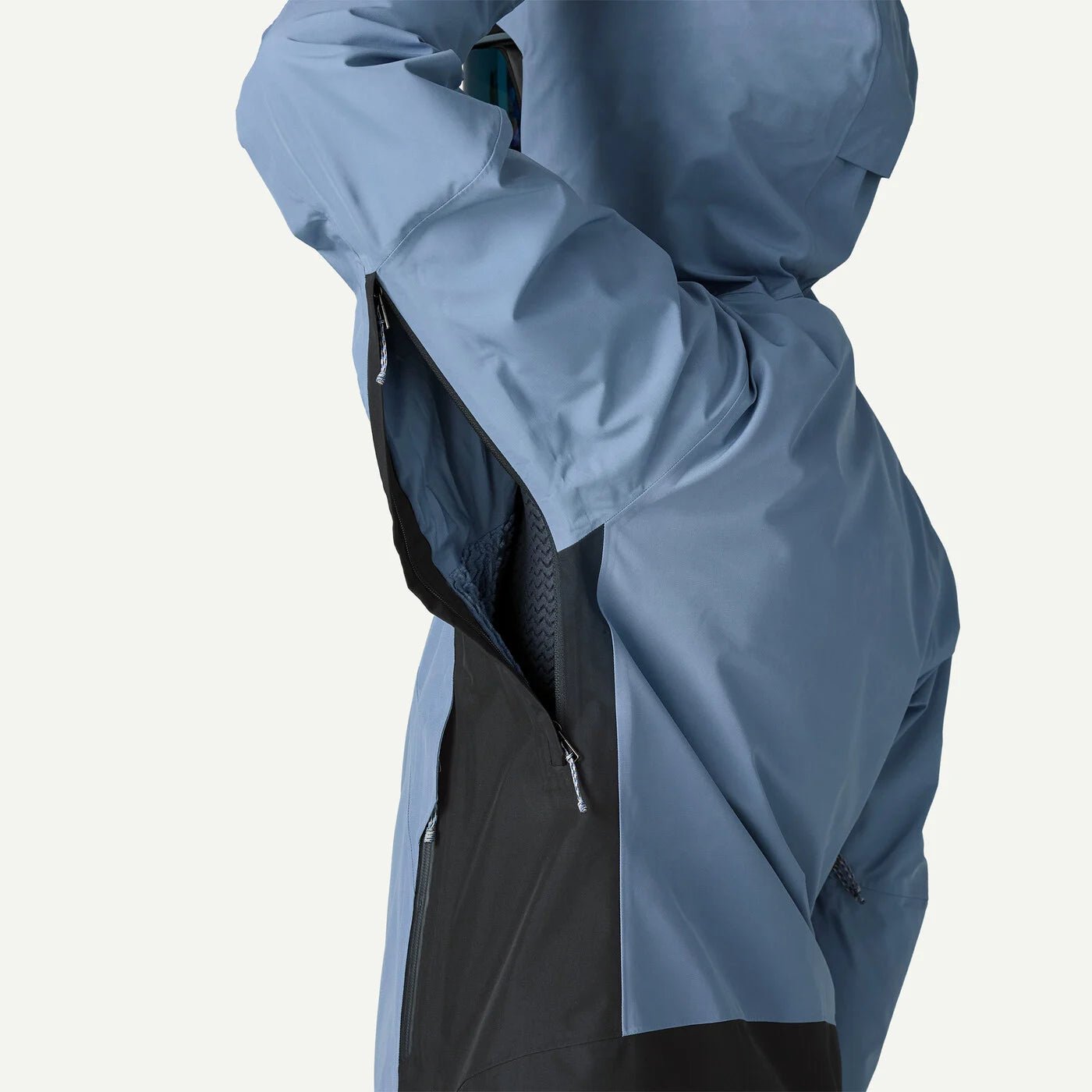 W's Storm Shift Jacket - Groupe Montagne Explore