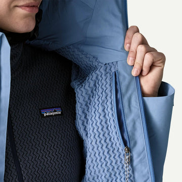 W's Storm Shift Jacket - Groupe Montagne Explore