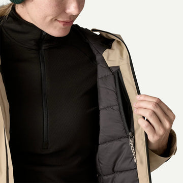 W's Insulated Storm Shift Jacket - Groupe Montagne Explore