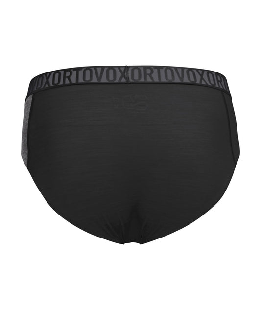 150 ESSENTIAL BRIEFS M