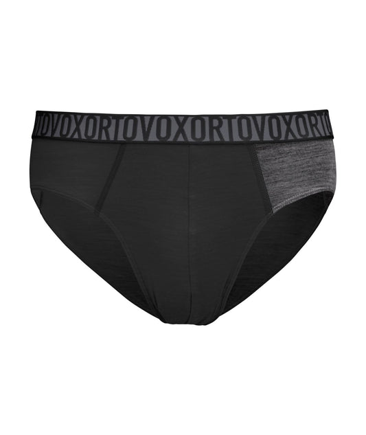 150 ESSENTIAL BRIEFS M