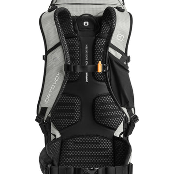 TRAVERSE PURE 30 - Groupe Montagne Explore