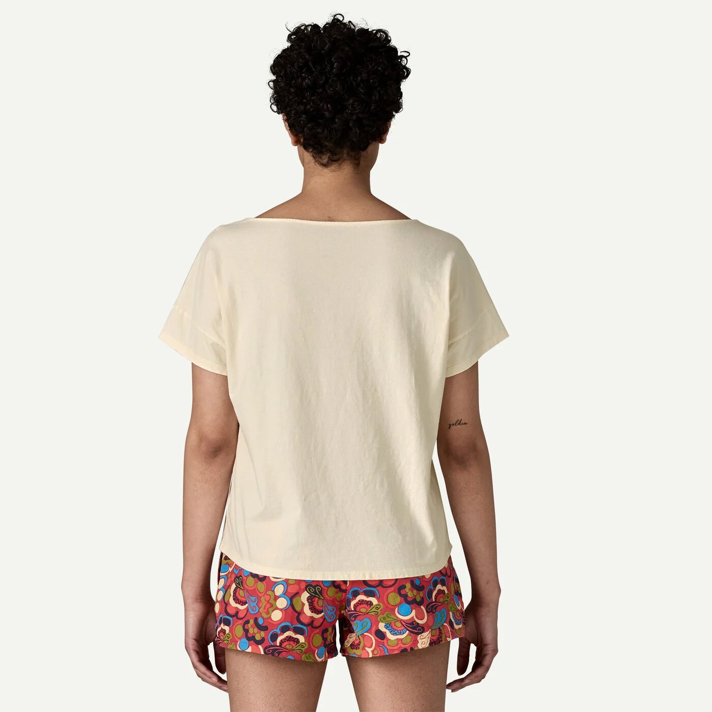 W's Waves Rolling Relaxed Drop - Sleeve Organic T-Shirt - Groupe Montagne Explore