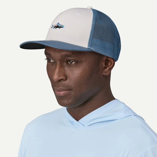 Stand Up Trout Trucker Hat - Groupe Montagne Explore