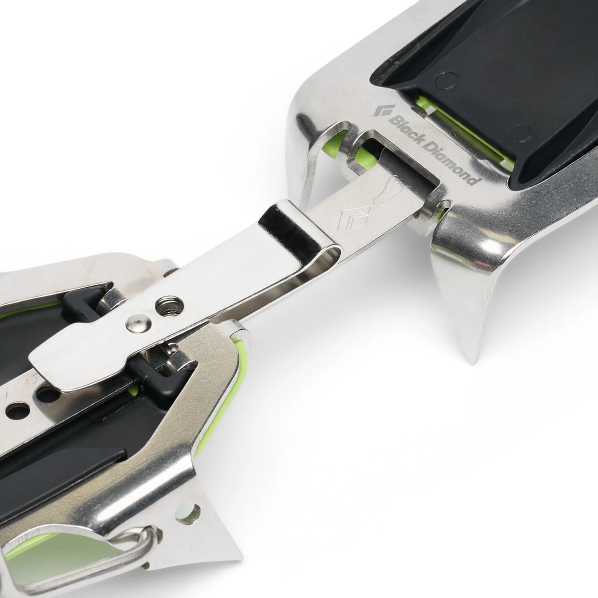 Contact Strap Crampons - Groupe Montagne Explore