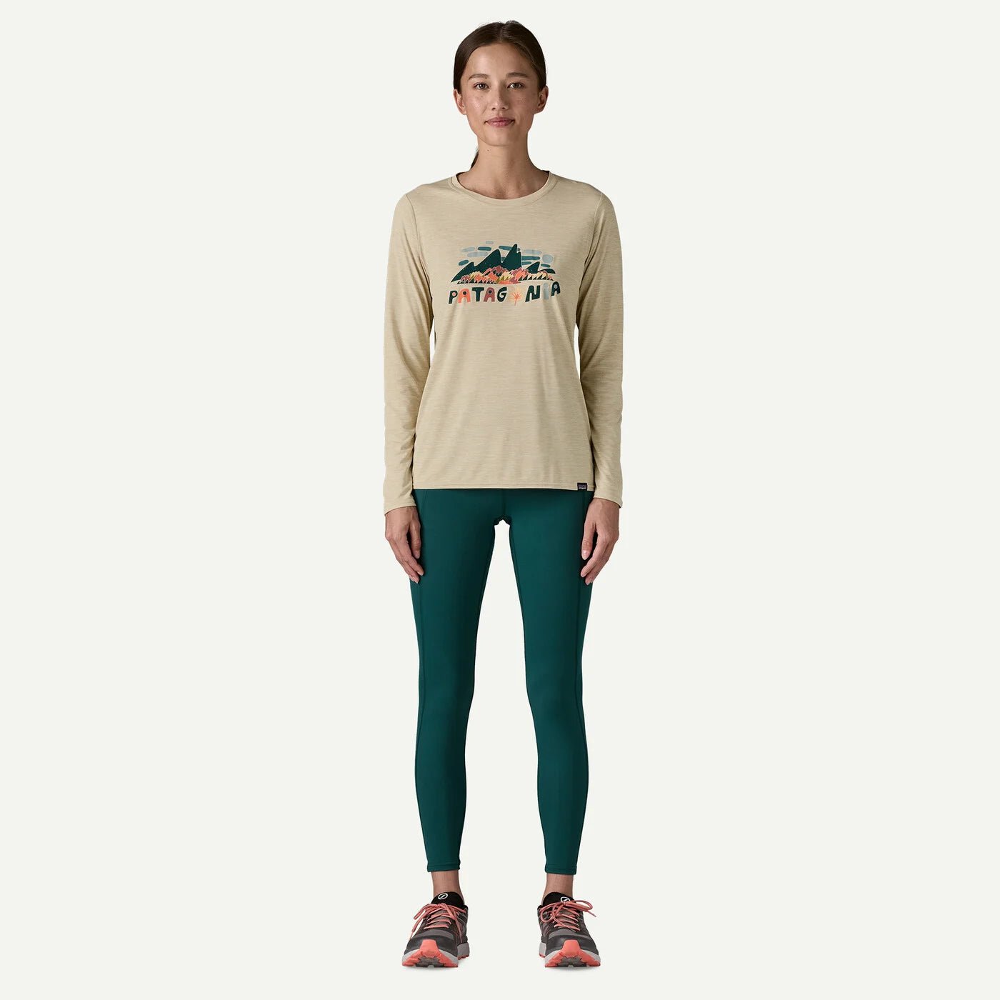 W's Long-Sleeved Capilene Cool Daily Graphic Shirt