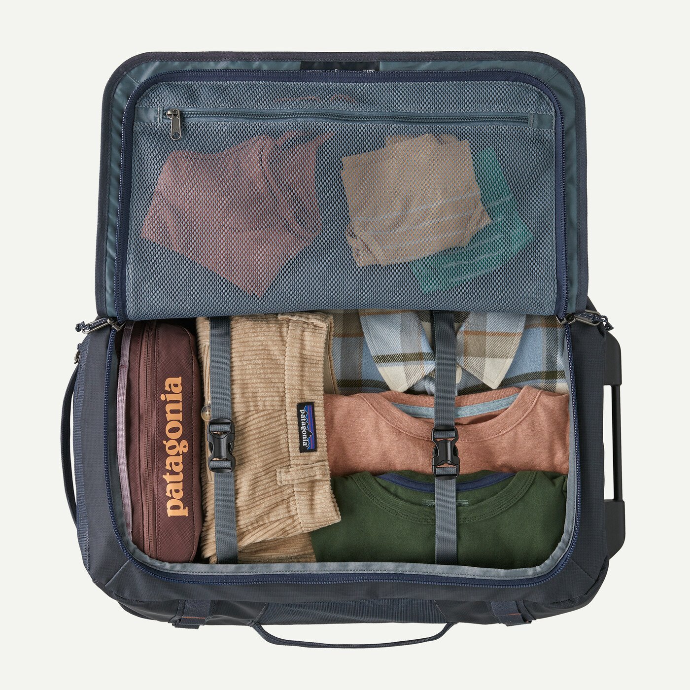 Black Hole Wheeled Duffel 40L - Groupe Montagne Explore