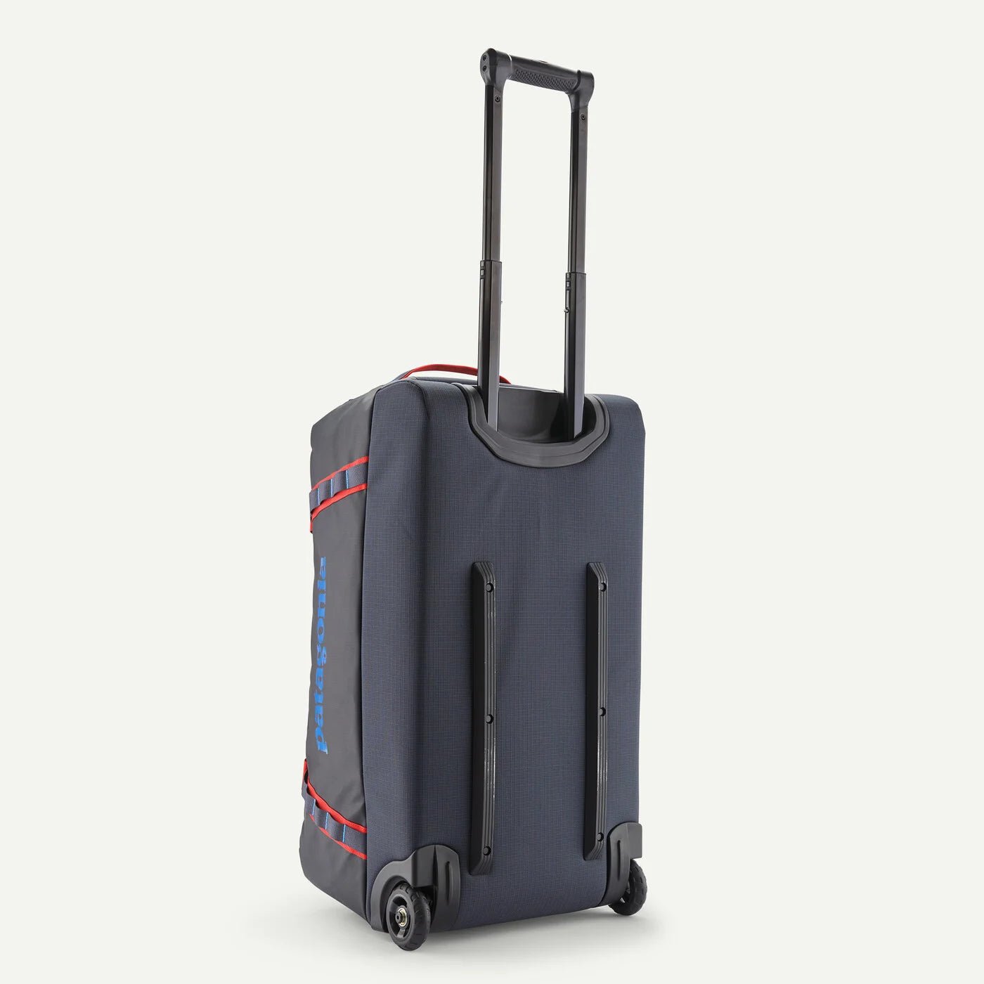 Black Hole Wheeled Duffel 70L - Groupe Montagne Explore