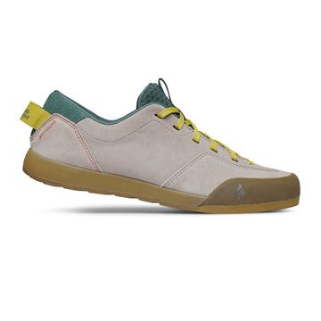 Women's Prime Shoes - Groupe Montagne Explore