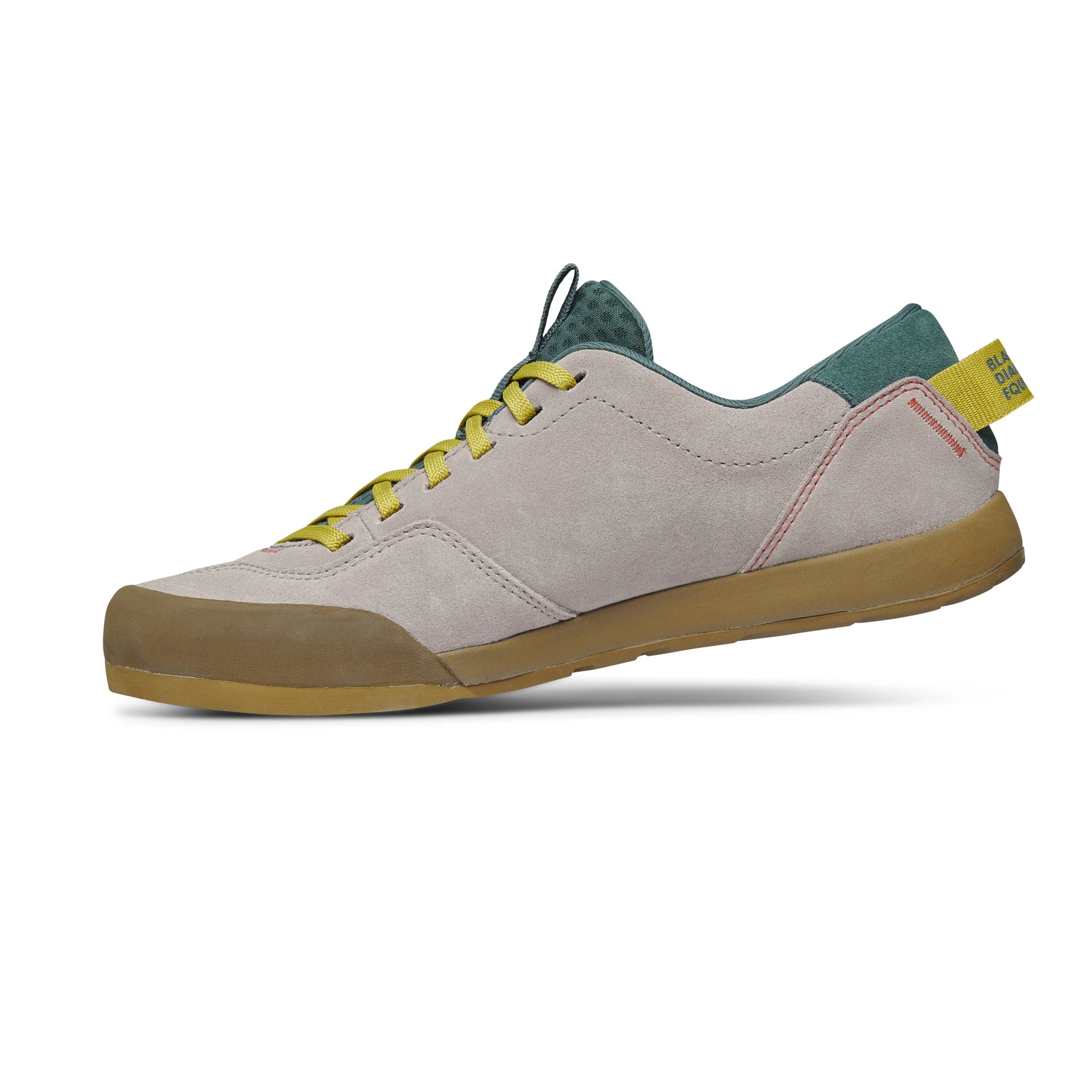 Women's Prime Shoes - Groupe Montagne Explore