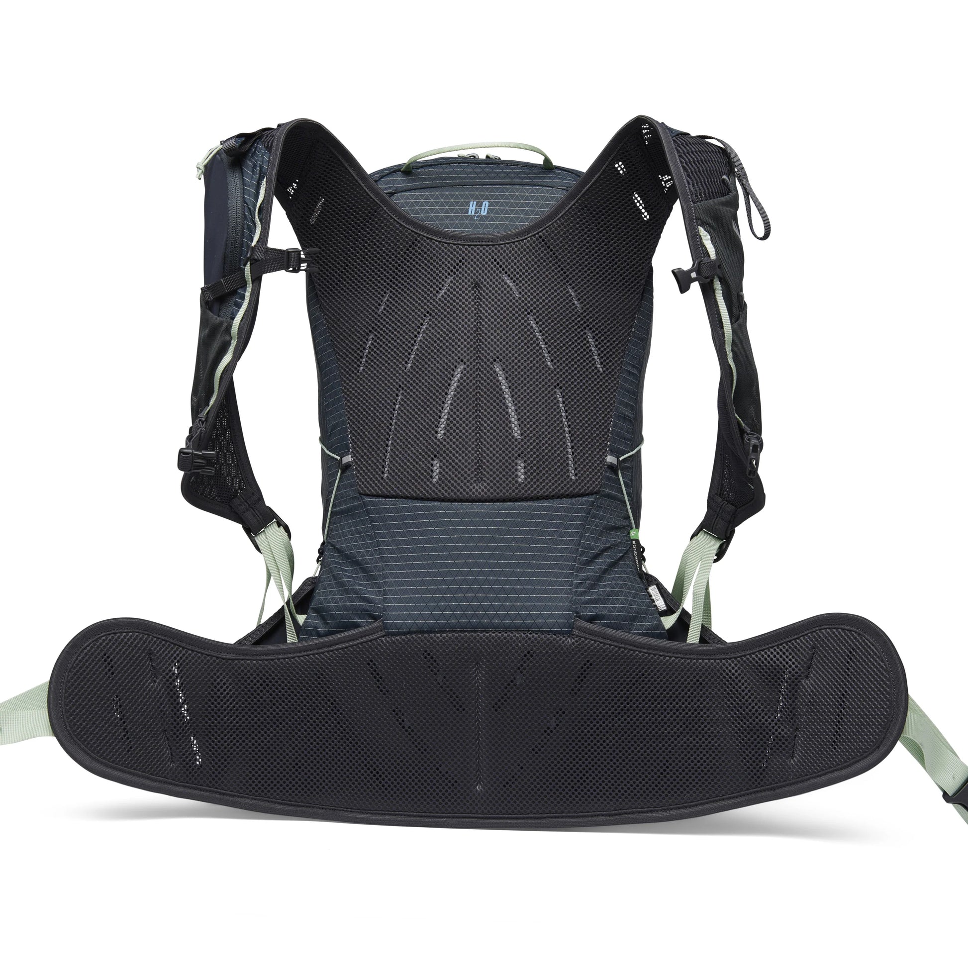 Women's Pursuit 30 Backpack - Groupe Montagne Explore