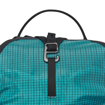 Women's Distance 8 Backpack - Groupe Montagne Explore