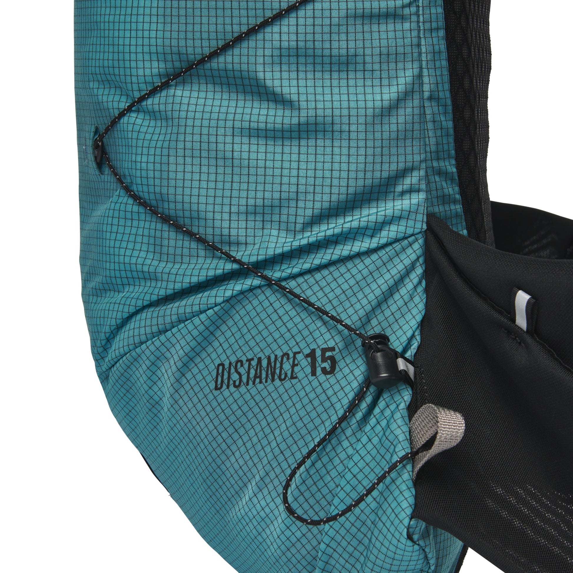Women's Distance 15 Backpack - Groupe Montagne Explore