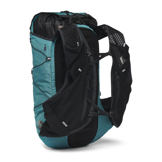Women's Distance 22 Backpack - Groupe Montagne Explore