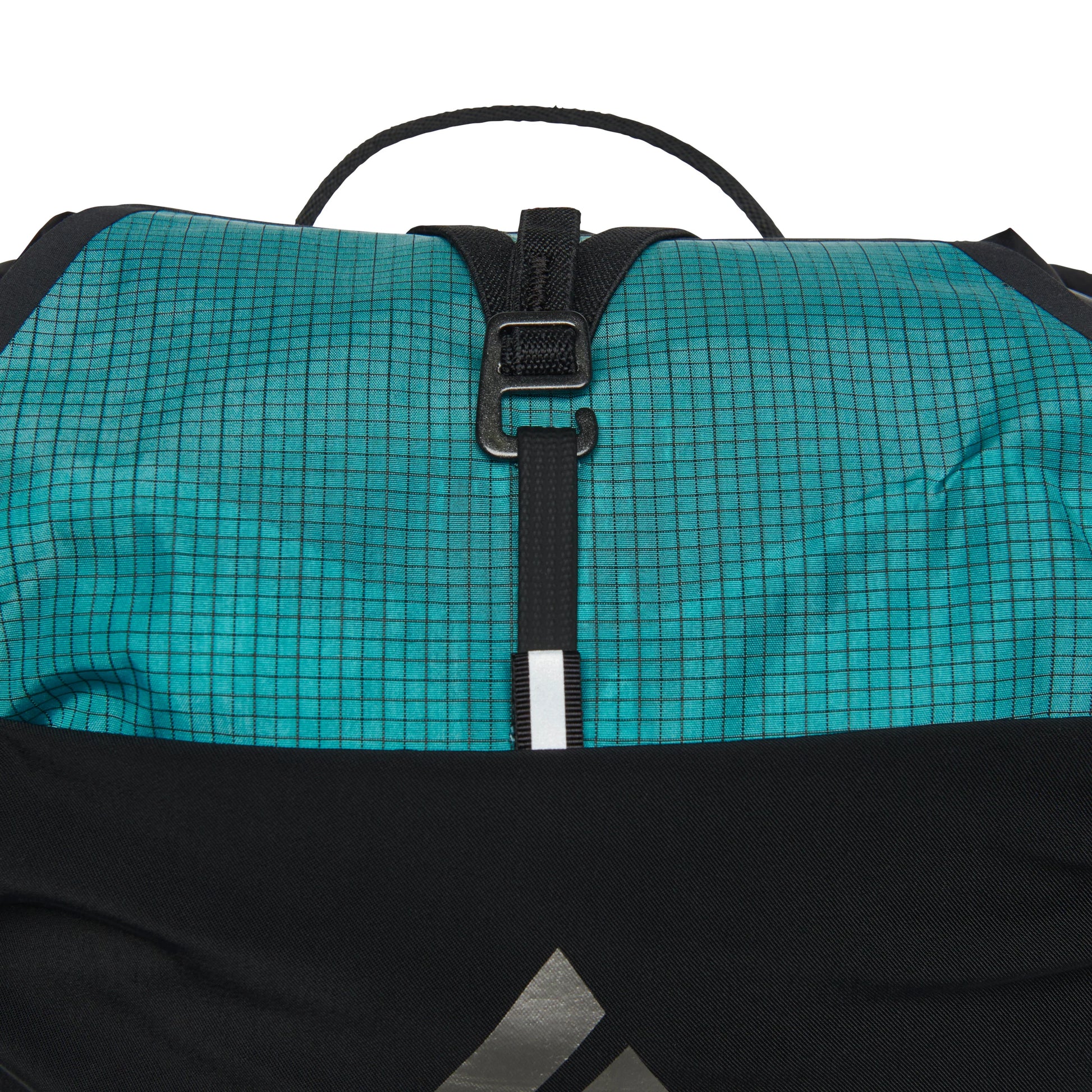 Women's Distance 22 Backpack - Groupe Montagne Explore