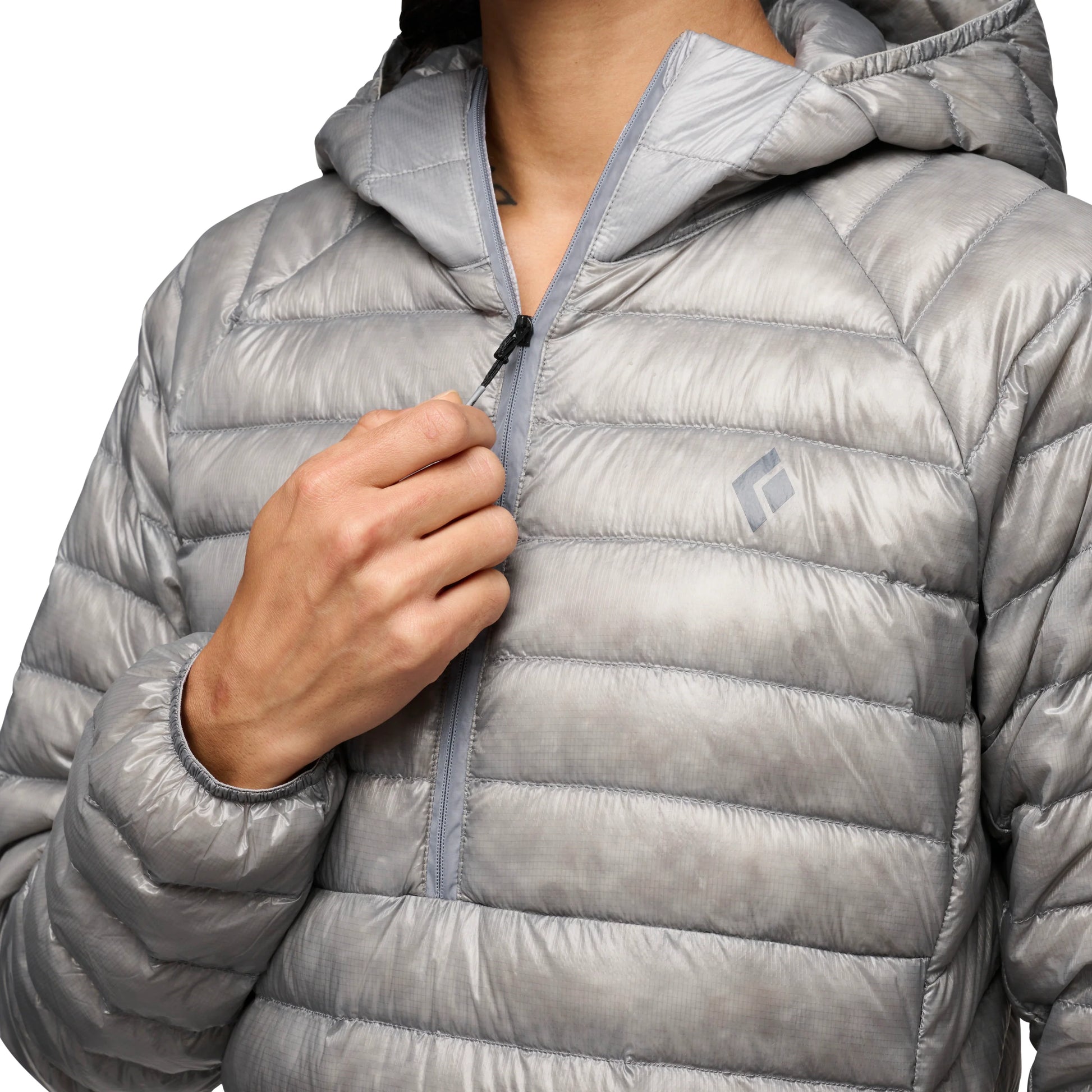 Women's Deploy Down Hoody - Groupe Montagne Explore