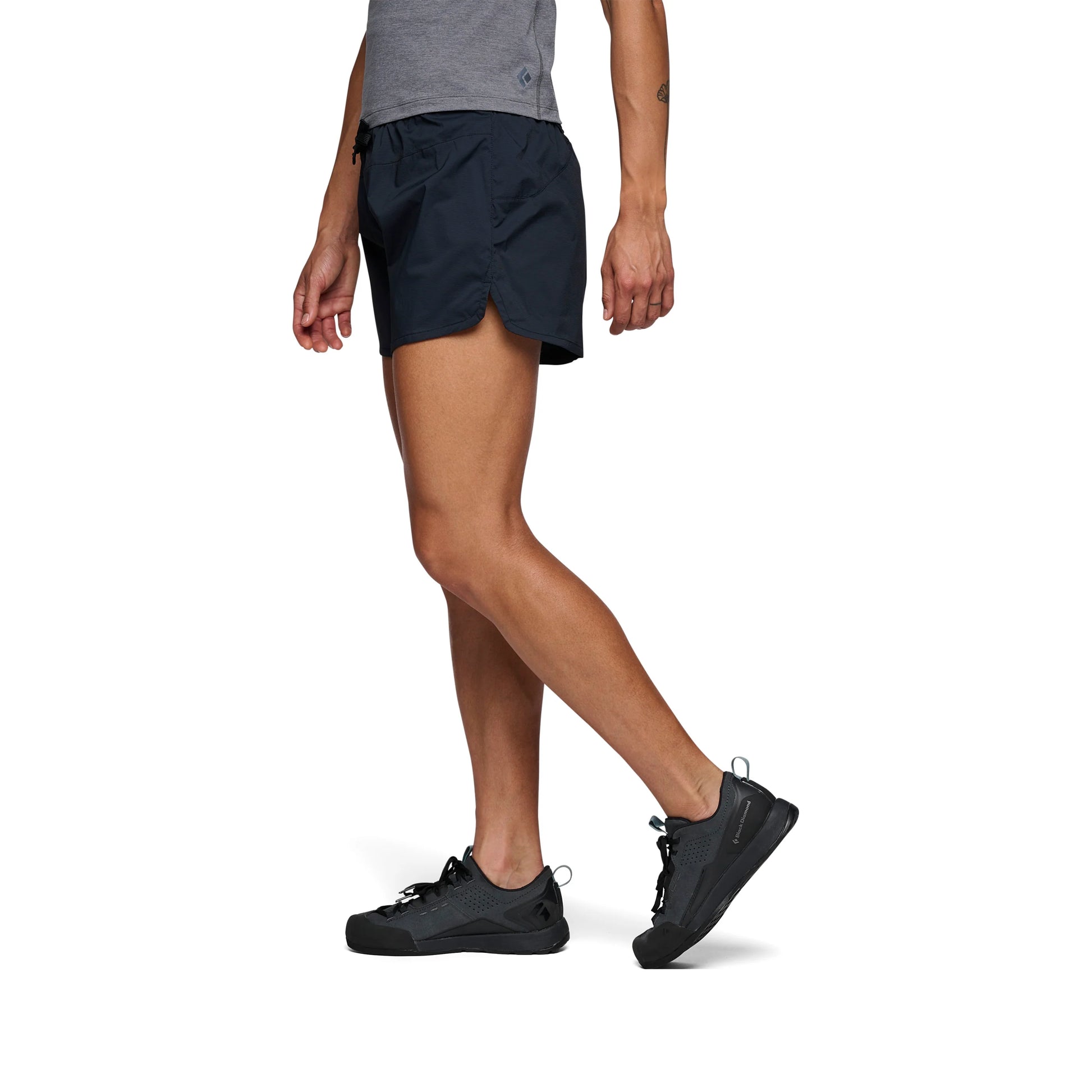 Women's Distance Shorts - Groupe Montagne Explore