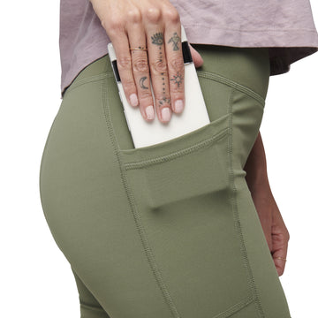 Women's Sessions Shorts 5 in - Groupe Montagne Explore