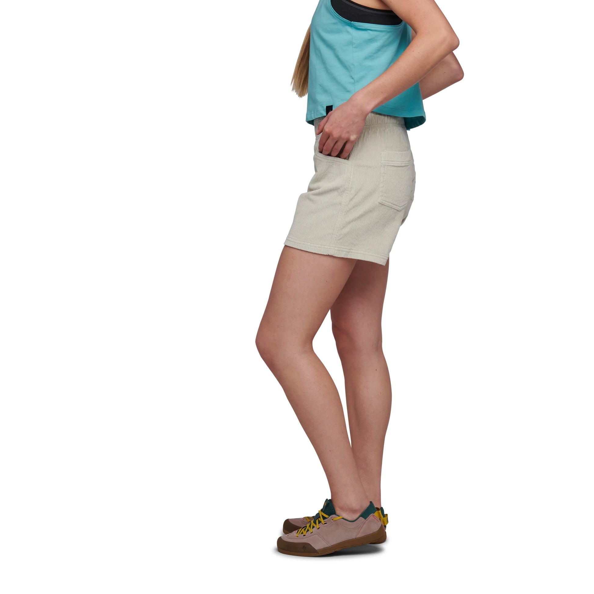 Women's Dirtbag Corduroy Shorts - Groupe Montagne Explore