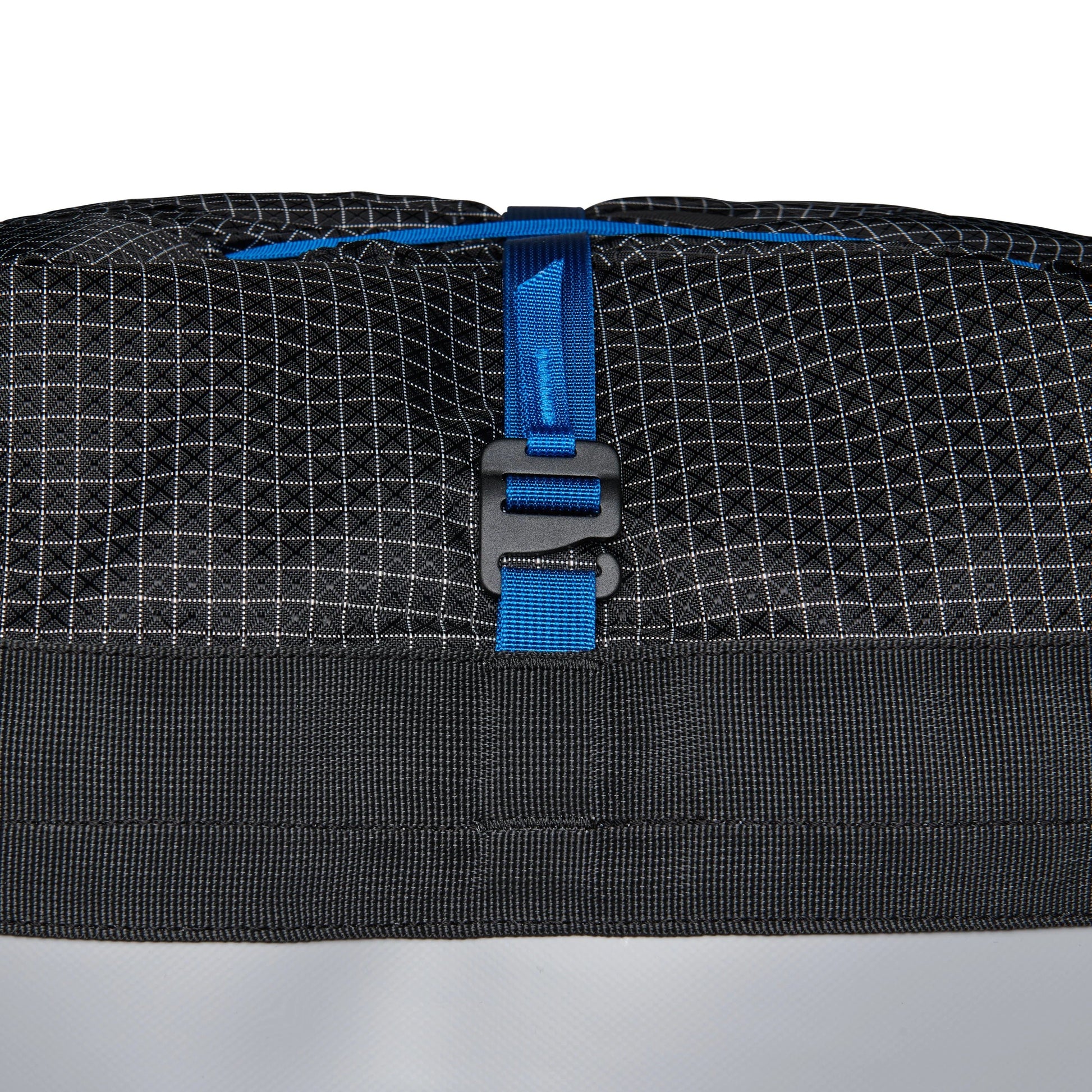 Wall Hauler 70 Haul Bag - Groupe Montagne Explore