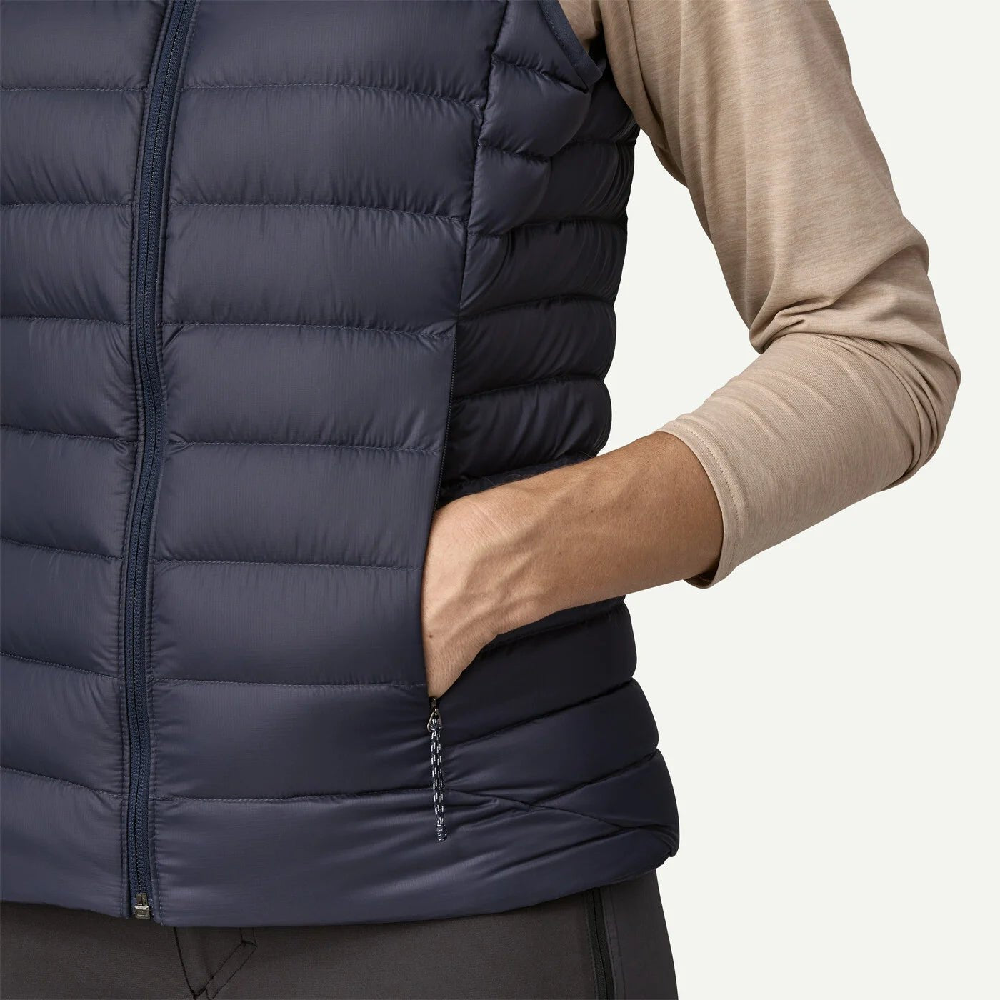 W's Down Sweater™ Vest - Groupe Montagne Explore