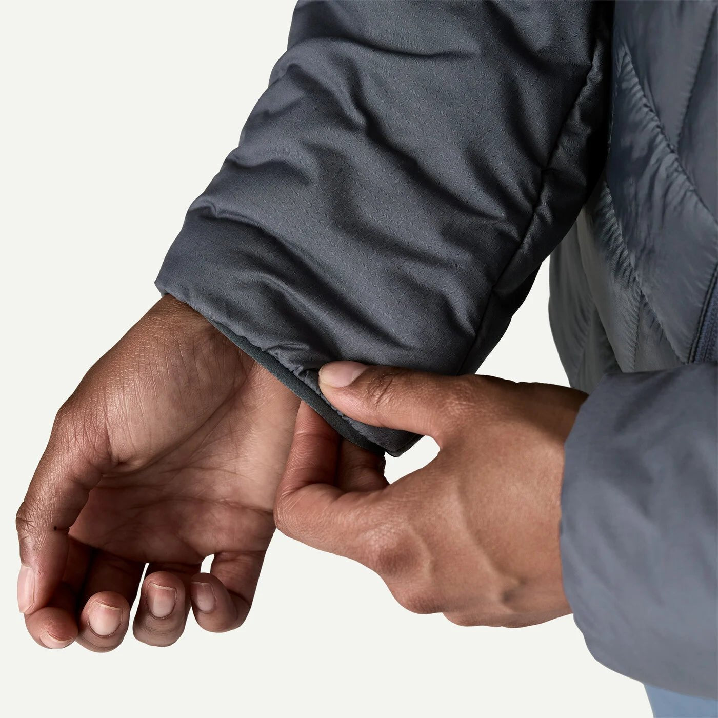 W's Hi - Loft Nano Puff Hoody - Groupe Montagne Explore