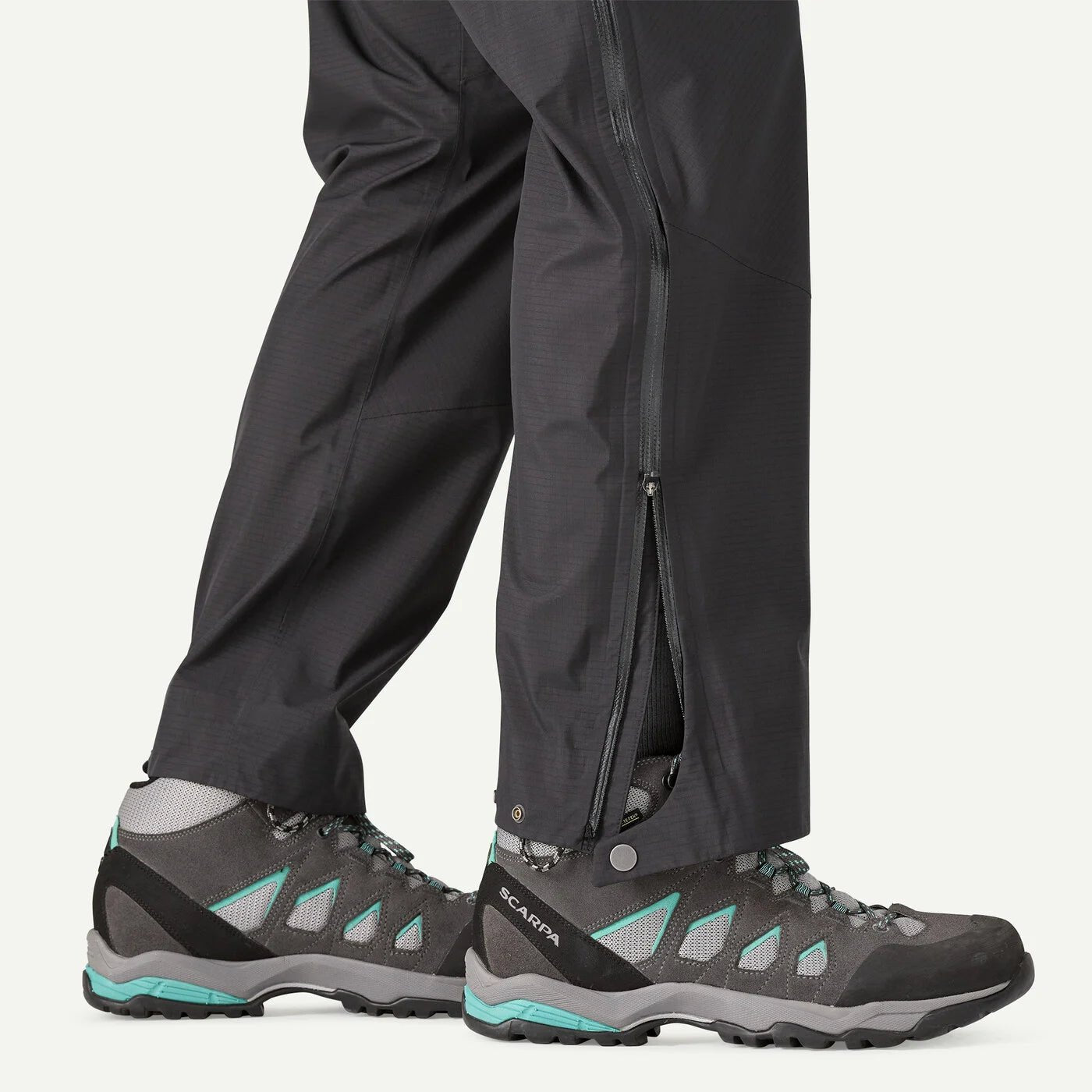 W's Granite Crest Rain Pants - Groupe Montagne Explore