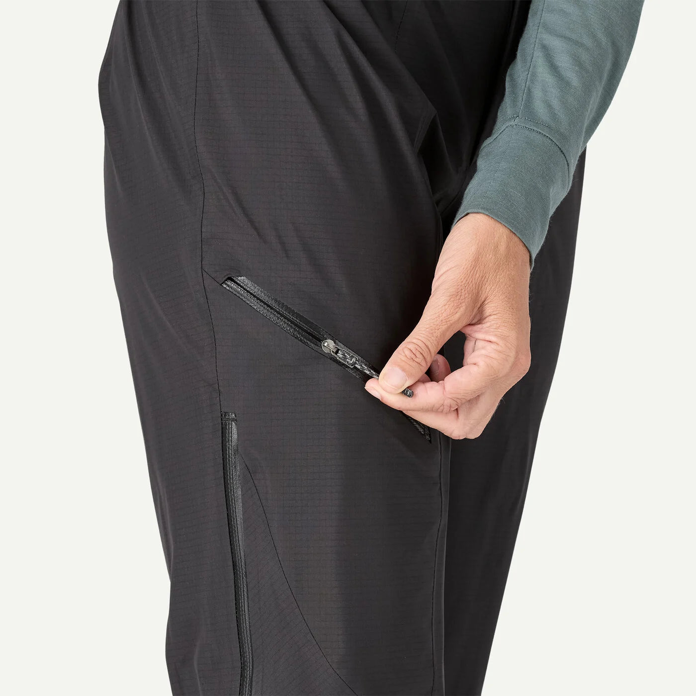 W's Granite Crest Rain Pants - Groupe Montagne Explore