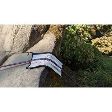 Mountain Rescue Slider Rope Guard - Groupe Montagne Explore